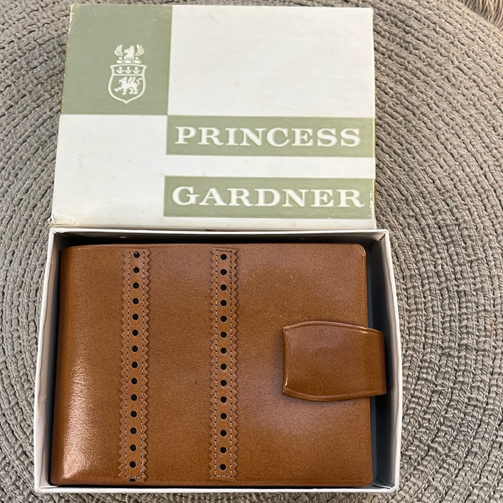 Vintage Princess Gardner Wallet - New in box with all tags!